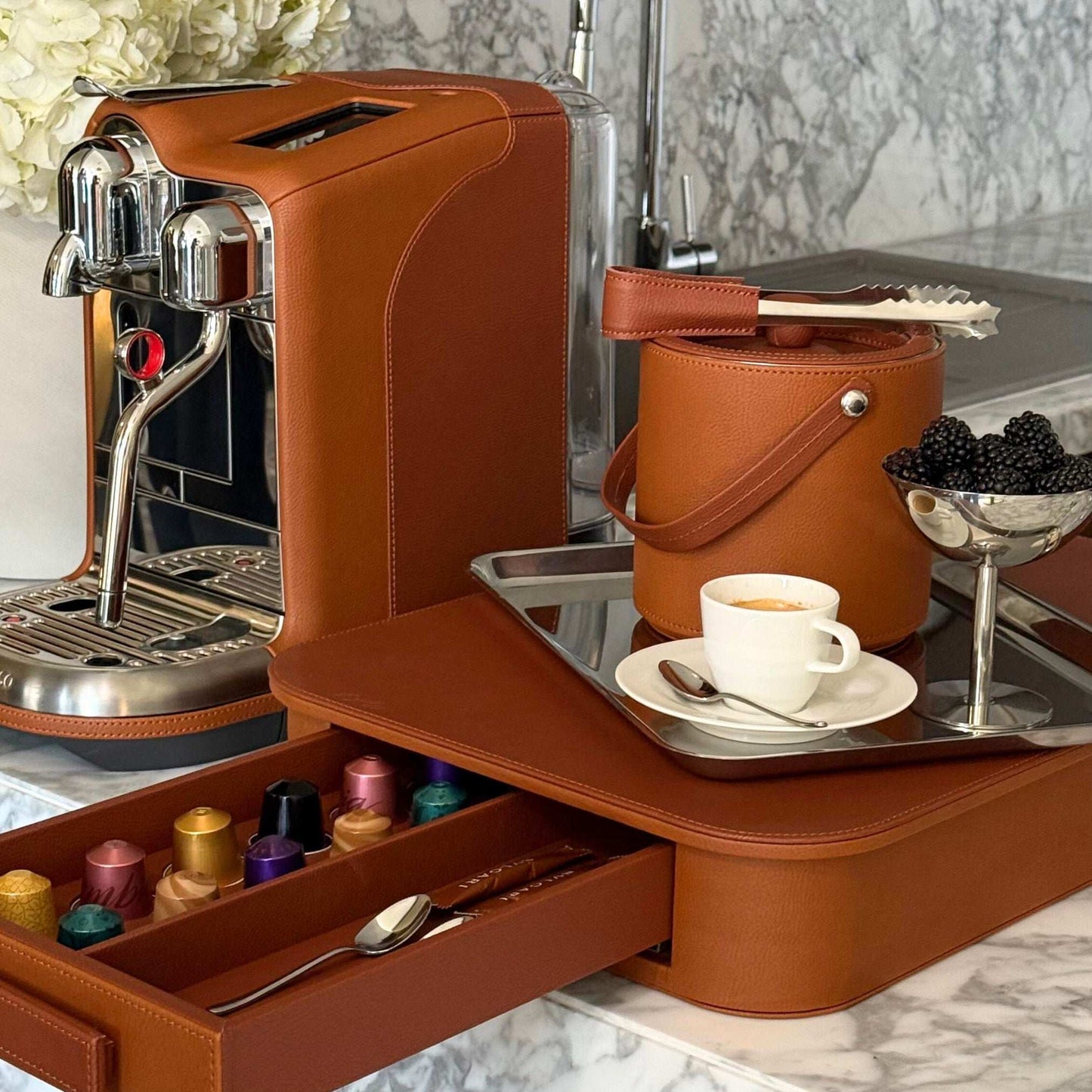 Luxe Nespresso Creatista Plus