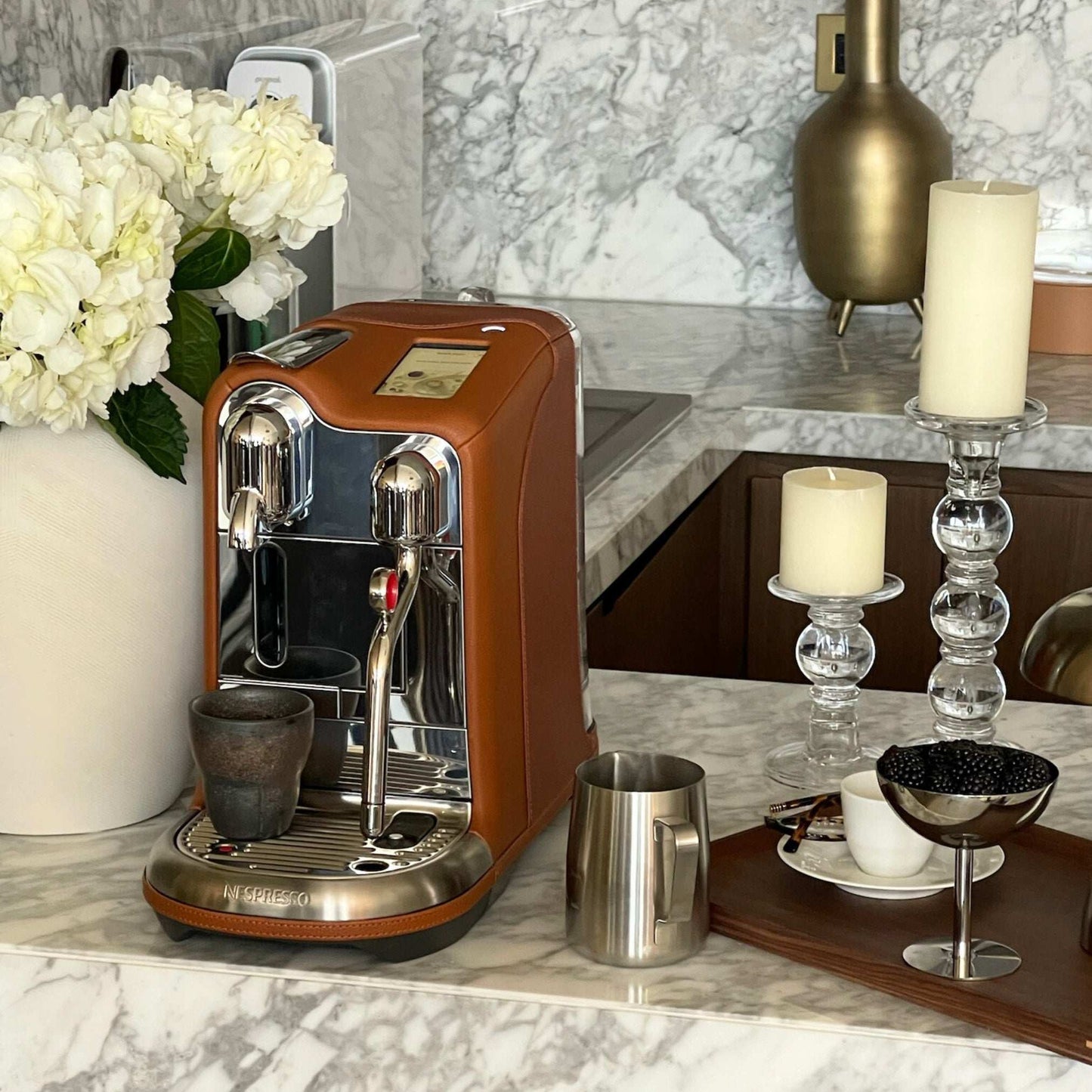 Luxe Nespresso Creatista Plus