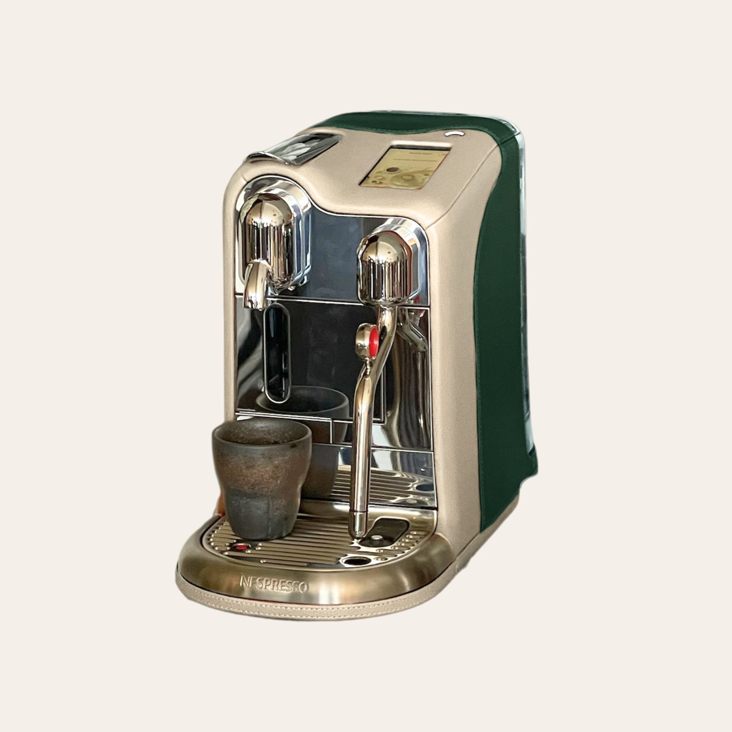 Luxe Nespresso Creatista Plus