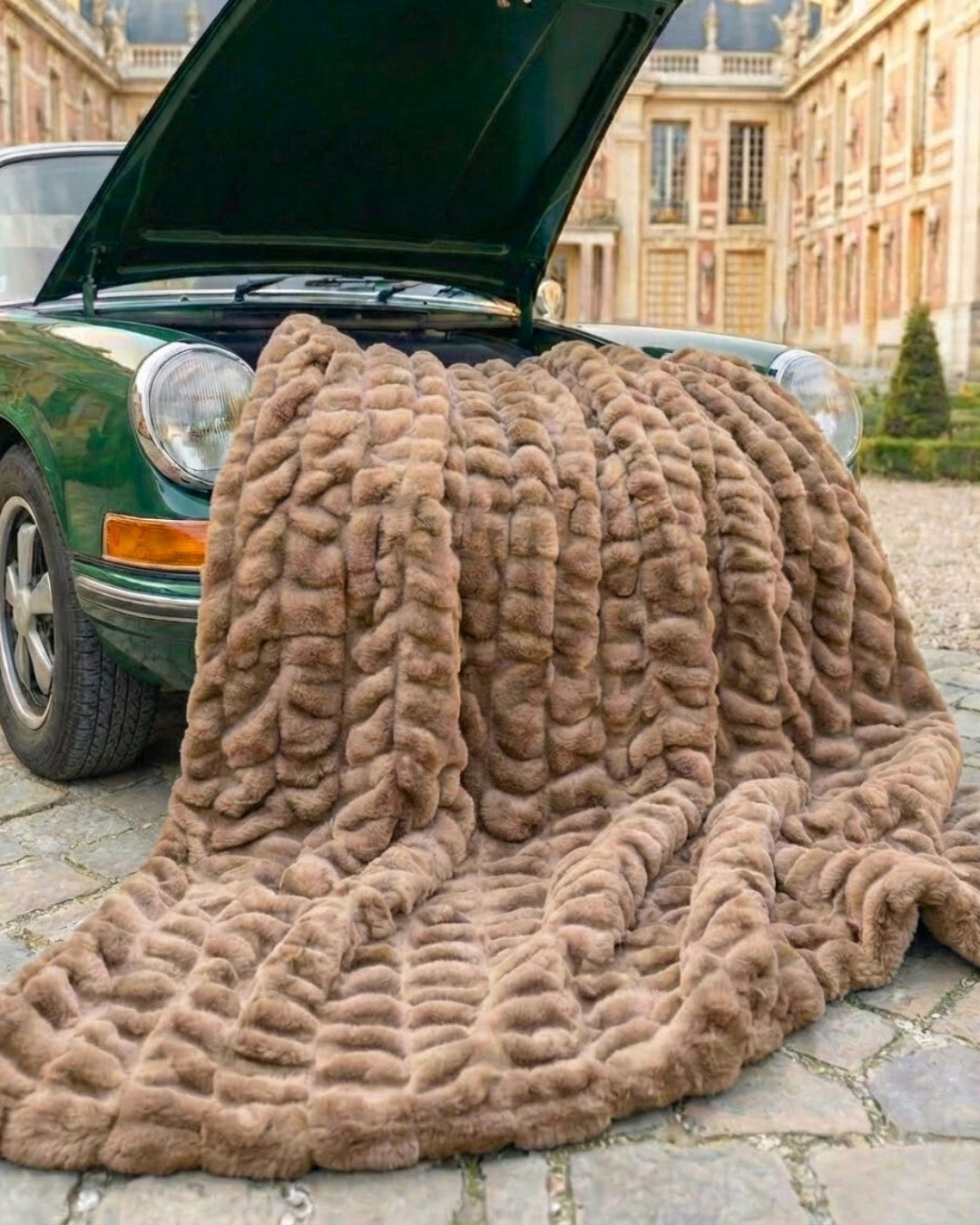 Desert Taupe - Fluff (Pre-Order)