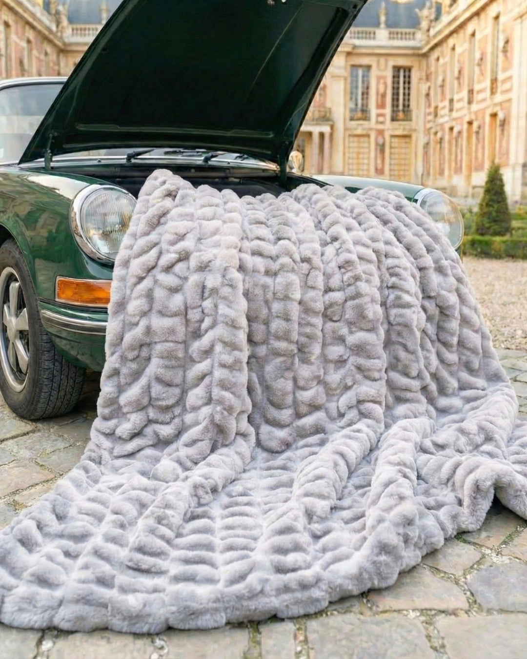 Pearl Dust - Fluff (Pre-Order)