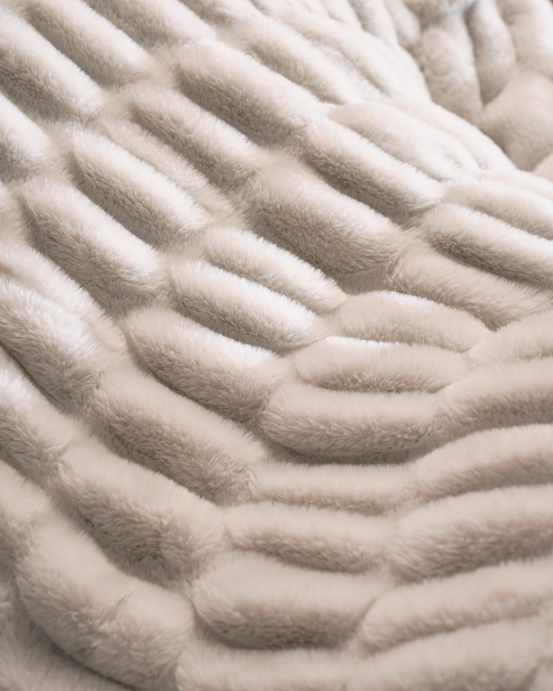 Pearl Dust - Fluff (Pre-Order)