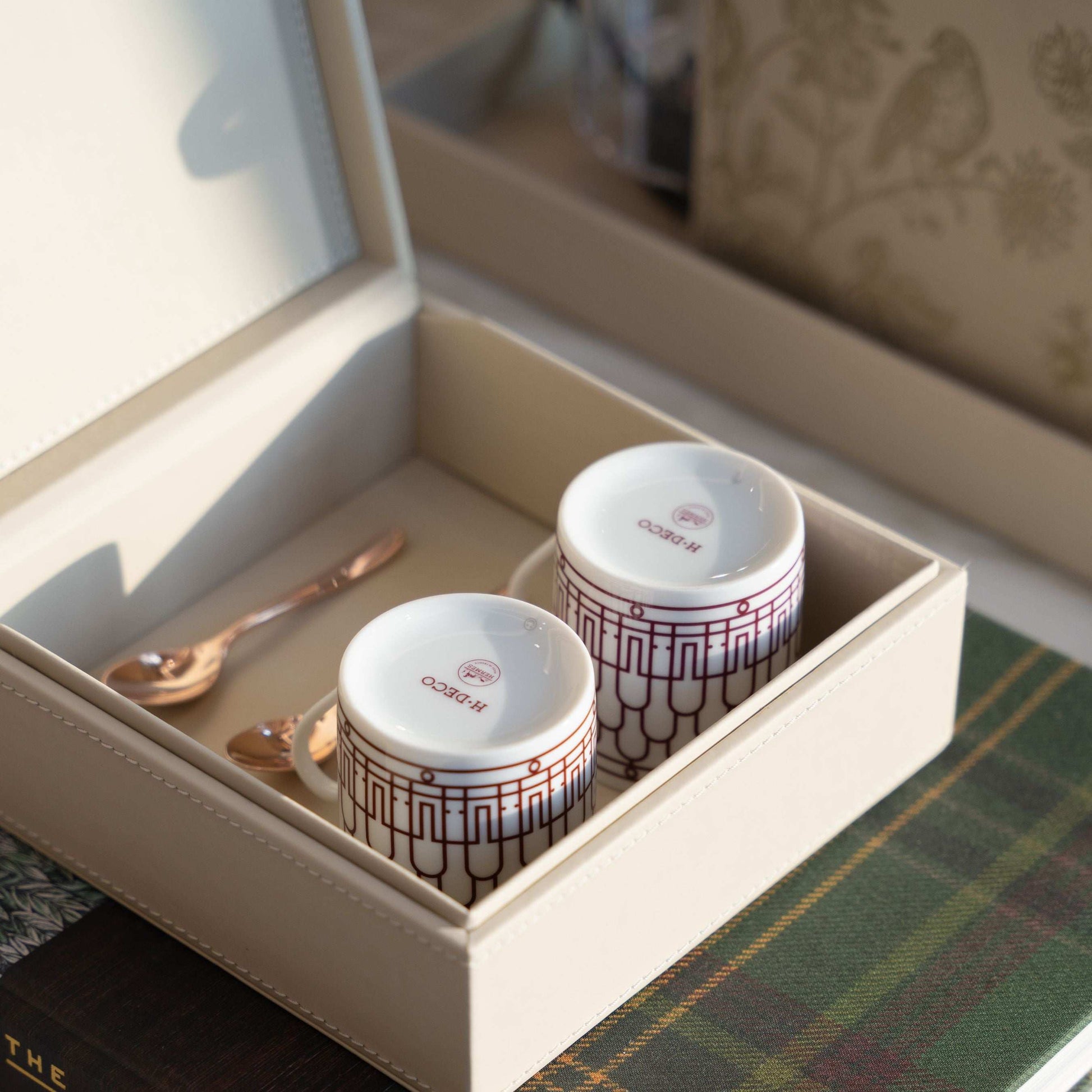 Storage Box | Embossed White Bird